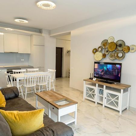 Atlantis Apartments & Studios Mamaia Exterior photo