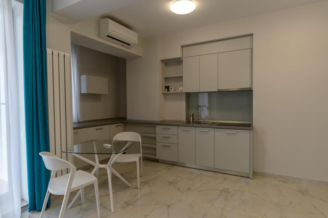 Atlantis Apartments & Studios Mamaia Exterior photo