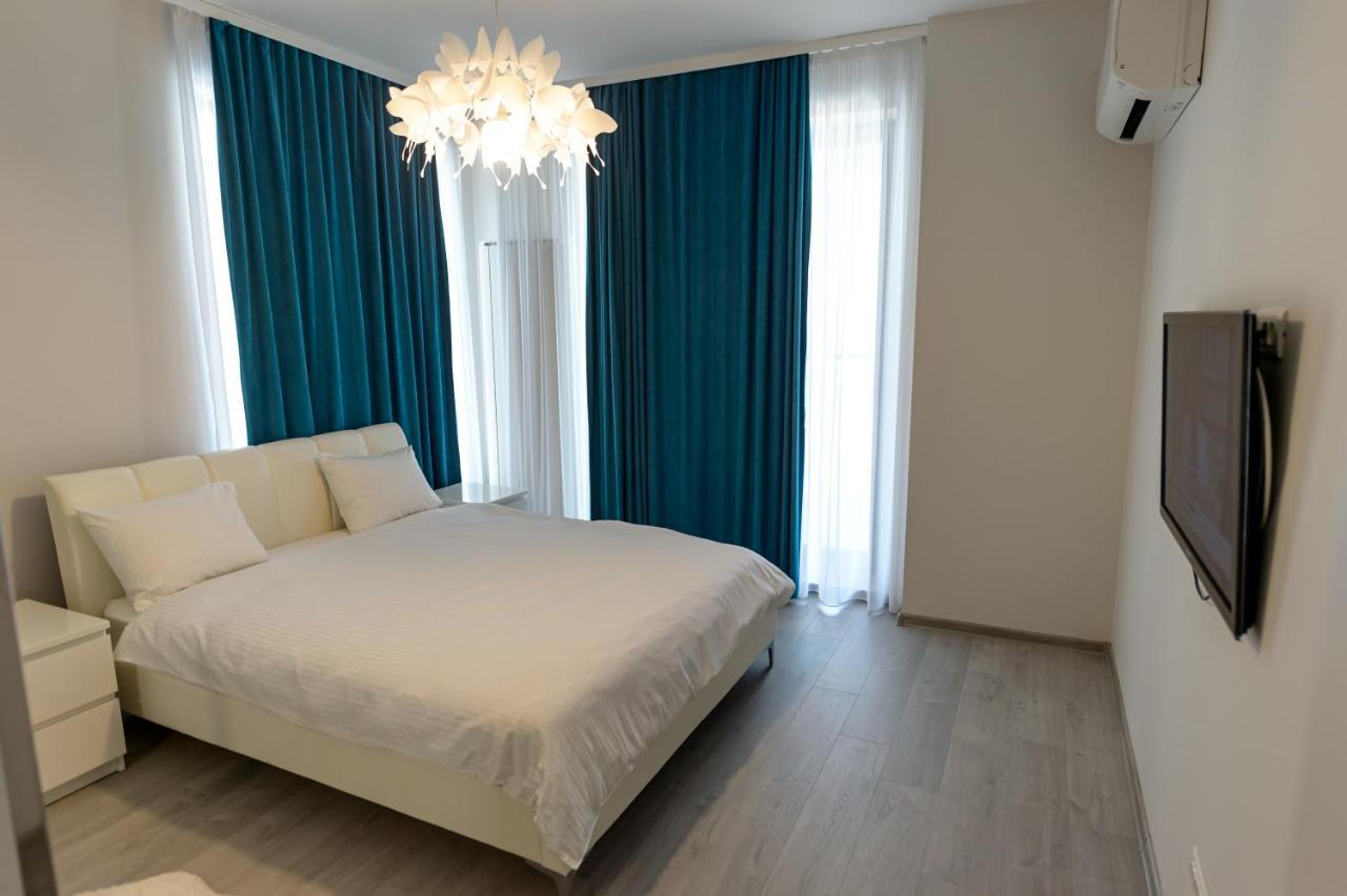 Atlantis Apartments & Studios Mamaia Exterior photo