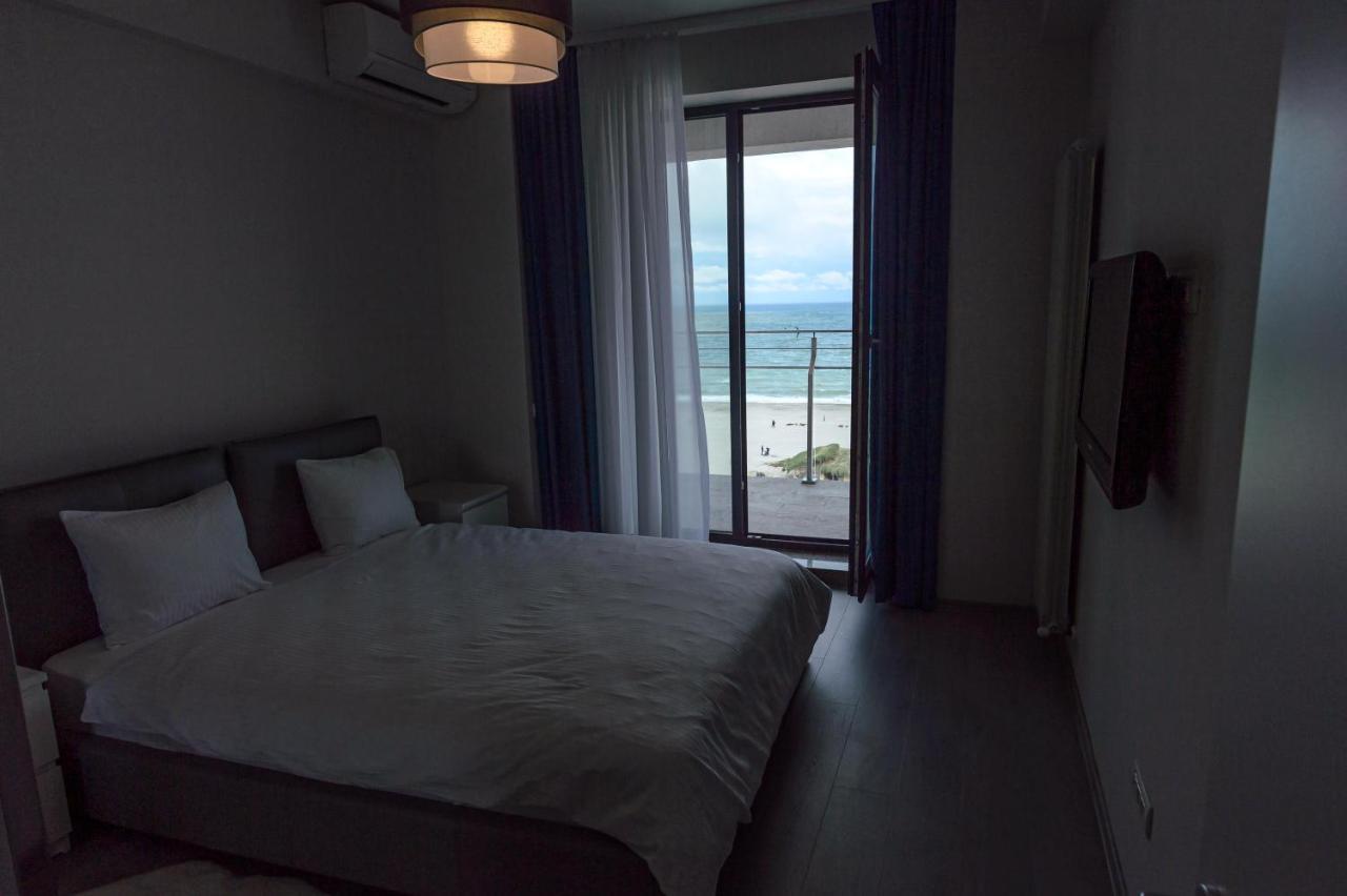 Atlantis Apartments & Studios Mamaia Exterior photo