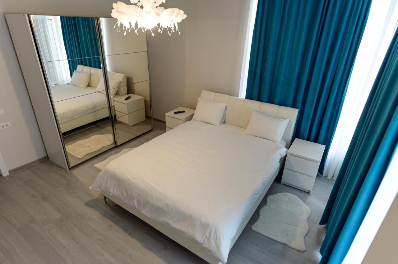 Atlantis Apartments & Studios Mamaia Exterior photo